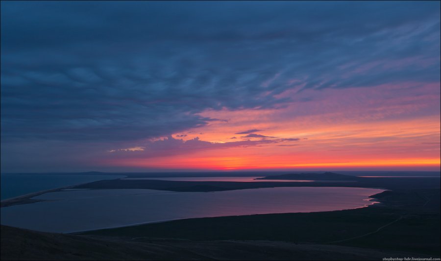 Кояшское озеро на закате